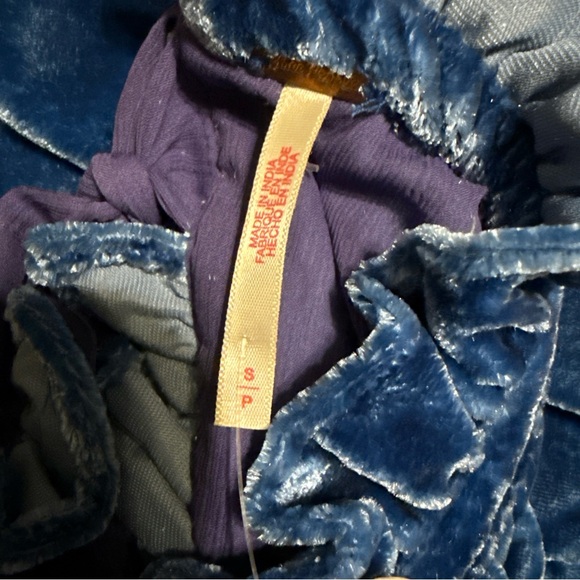 Free People Gum Drop Velvet Min Dress Blue Smocked XS? Read* whimsy goth boho - Picture 8 of 8